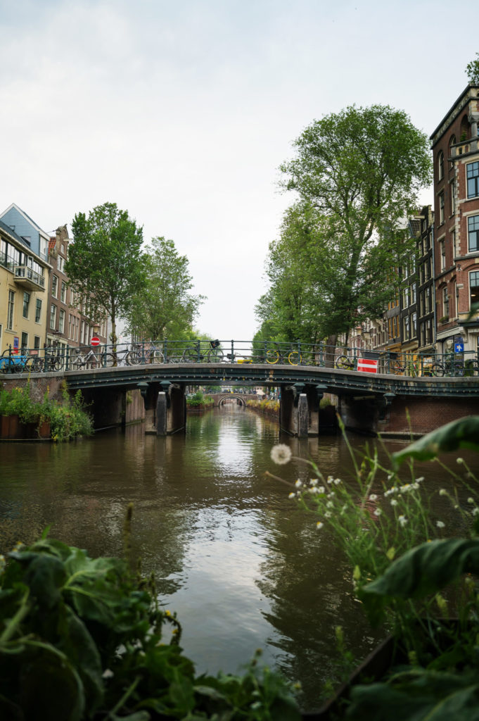 Balade en amoureux dans les canaux du Jordaan - Amsterdam.