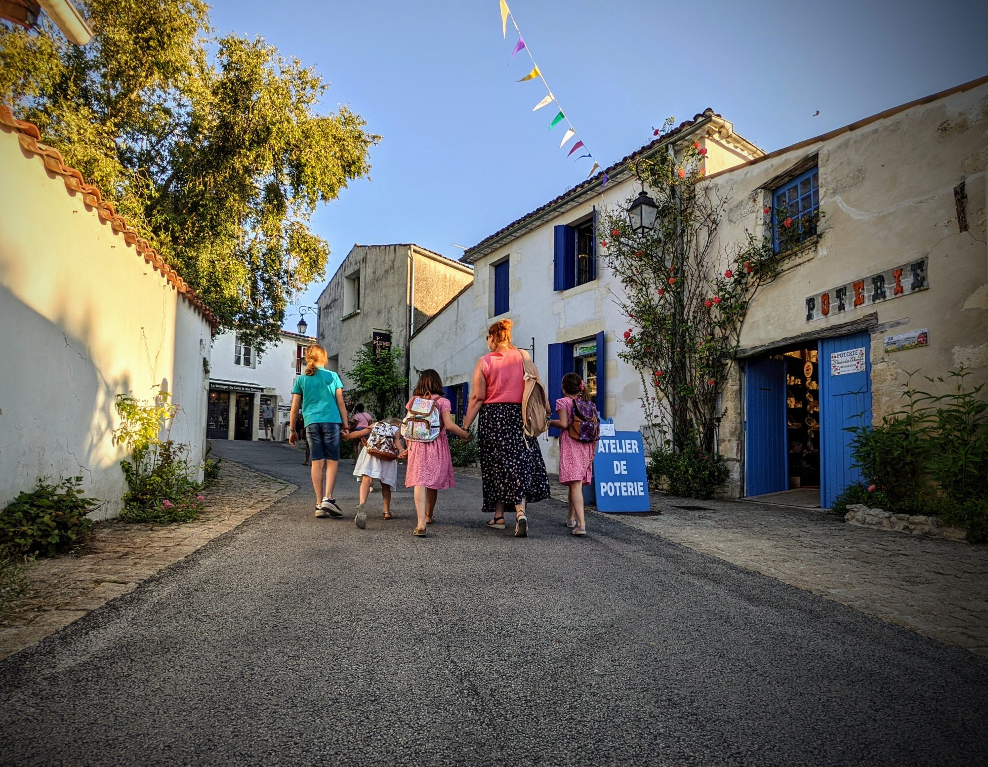 Balade dans les petites rues de Mornac-Sur-Seudre