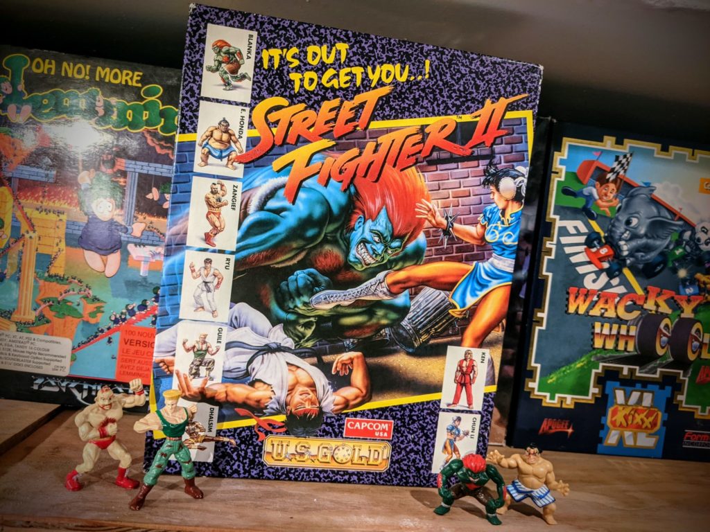 La version Atari ST de Street Fighter II avec quelques figurines