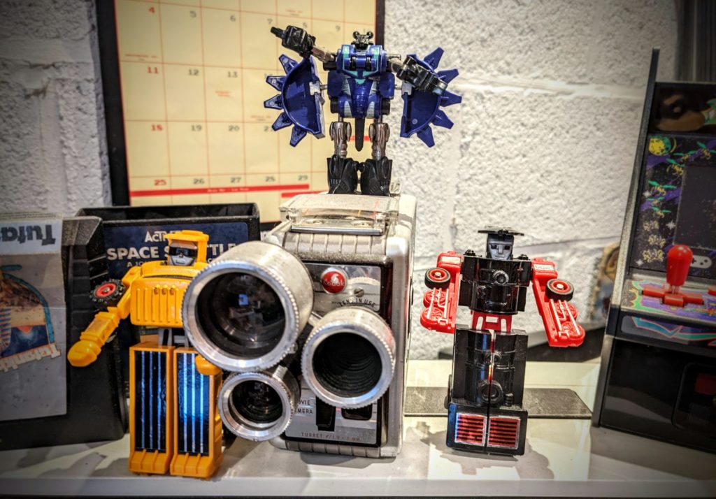 Une armée de petits robots - Transformers, Gobots