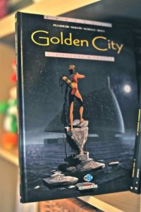 Le premier album de Golden City