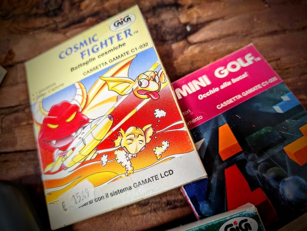 Le packaging italien de Cosmic Fighter et Mini Golf sur Gamate distribué par GIG.